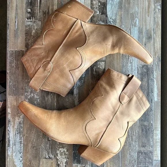 Garnet Furniture Louis Vuitton Snowdrop Flat Ankle Boot Shoes